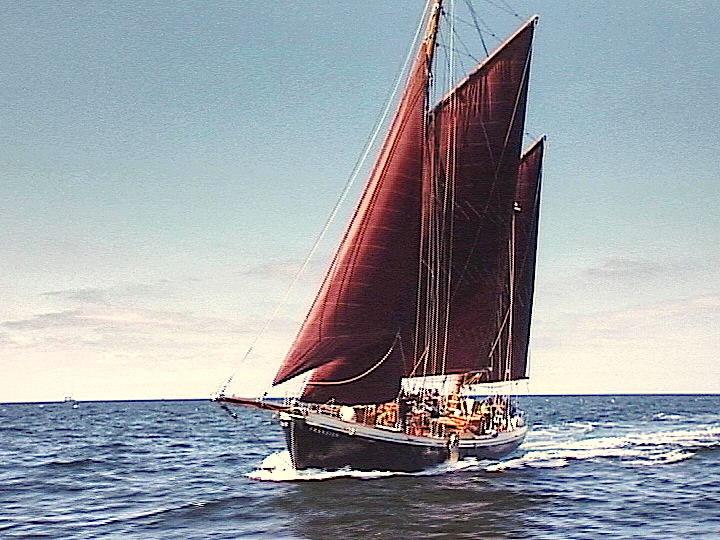 Franzius auf der Kieler Woche unter Segeln
